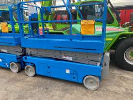 2 GS-2046 Scissor Lifts with option to buy as is or pay additional for a rebuild  - picture2' - Click to enlarge