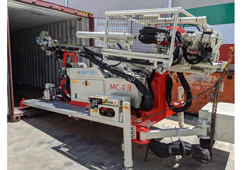 New 2020 Comacchio Comacchio MCT3 Truck Mounted Hydraulic Drilling Rig