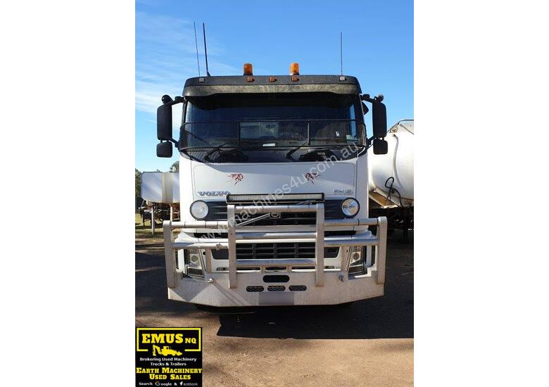caption Volvo FH12 - 460 Prime Mover