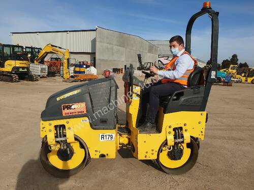 BOMAG BW80AD-5 1.55T TANDEM STEEL DRUM VIBRATING ROLLER WITH 660 HOURS