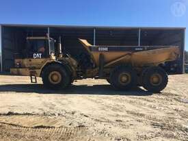 Caterpillar D350 EII - picture2' - Click to enlarge