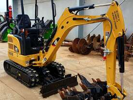 Cat 301.7D 1.7t mini excavator with low 274 hours - picture0' - Click to enlarge