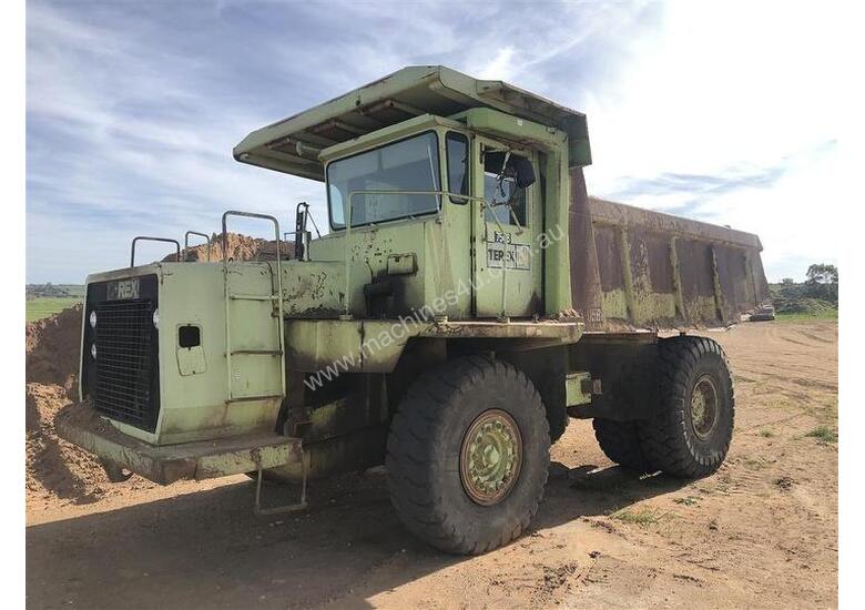 caption Terex 3305-B