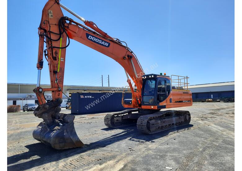 caption Doosan DX340LC With GP Bucket & Tilting Mud Bucket