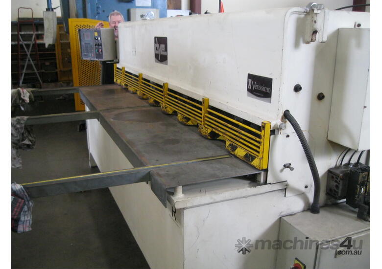caption Dye 2500mm x 6mm Hydraulic Guillotine with Pneumatic Sheet Supports