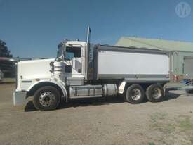 Kenworth T659 - picture2' - Click to enlarge