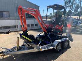 Kubota U17.3 Excavator For Hire - picture2' - Click to enlarge