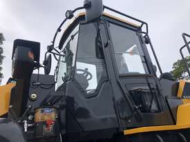 New 14T Liugong Wheel Loader  - picture0' - Click to enlarge