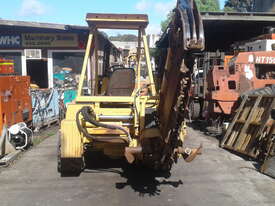 V5750 trencher , sided shift , 57hp deutz , 3300 hrs  - picture0' - Click to enlarge