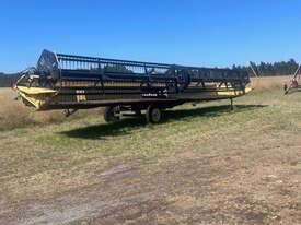 Honey Bee 994 - 36 foot Draper Front Header - picture2' - Click to enlarge