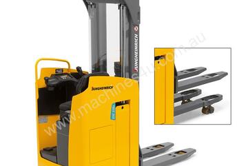 JUNGHEINRICH ESC 216z Sideways-seated Stacker