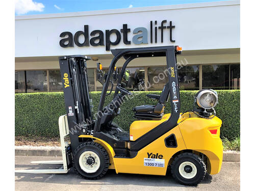 Yale 2.5T UX Counterbalance Forklift