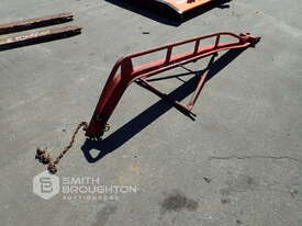 3 POINT LINKAGE LIFTING JIB - picture0' - Click to enlarge