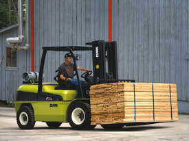 4.0t LPG Container Forklift - EOFY Specials - LAST 1 - picture2' - Click to enlarge