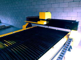 CNC Plasma Cutting machine (cutting capacity 0.5mm to 25 mm) with free compressor - picture0' - Click to enlarge