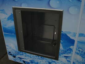 Large Commercial Bagged Ice Maker Vending Machine - Pukui - picture2' - Click to enlarge