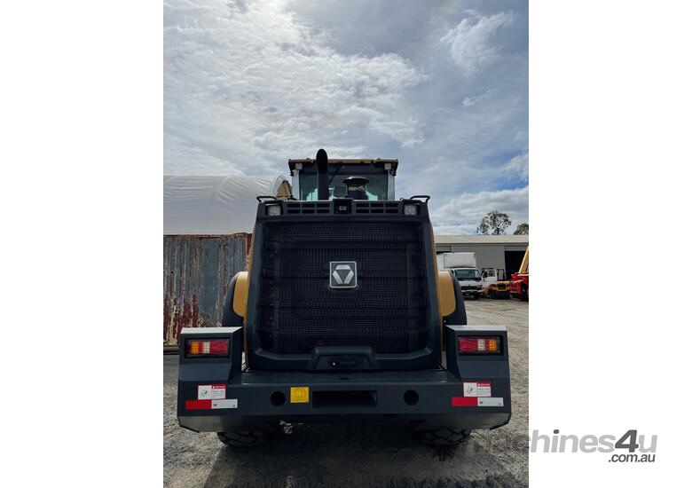caption XC948 Wheel Loader 16T: Low Hours!