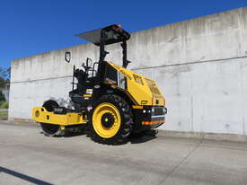 New 4Tonne Padfoot Roller  - picture1' - Click to enlarge