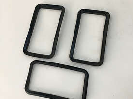 FNAW550128 Rubber Pad Seal 132x75mm for Half Size Biesse Vacuum Cups - picture0' - Click to enlarge