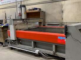 WATERJET CUTTER - picture0' - Click to enlarge