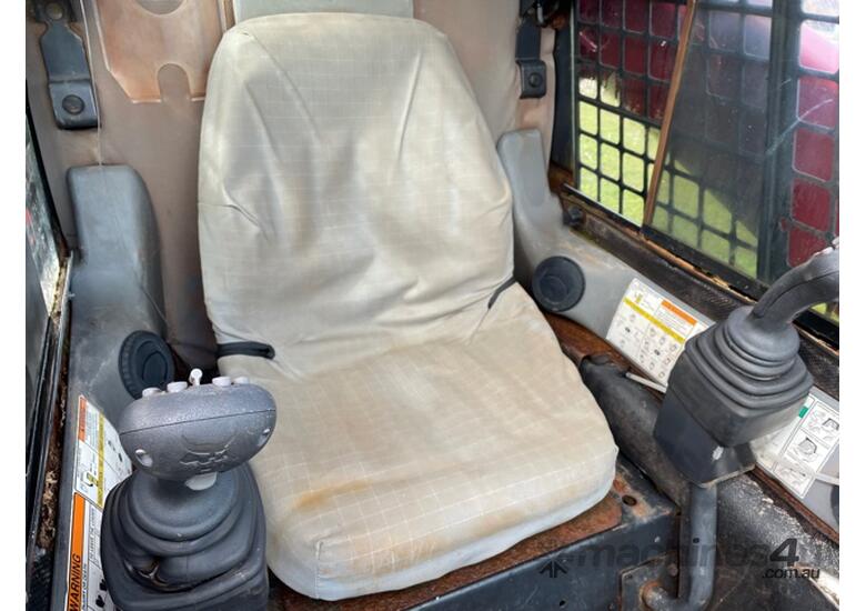 Used Bobcat S250 Wheeled SkidSteers in , Listed on Machines4u