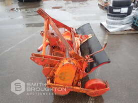 HOWARD 3 POINT LINKAGE PTO ROTARY HOE - picture0' - Click to enlarge