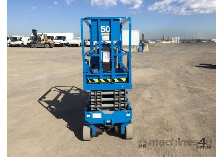 caption 2016 Genie GS1932 Scissor Lift