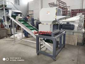 Commercial Dual Shaft Shredder with Conveyor Belt - picture0' - Click to enlarge