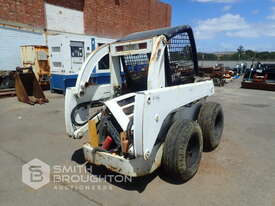 SKID STEER LOADER - picture1' - Click to enlarge