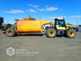 1999 JCB 3185 FASTRAC 4X4 DINOSAUR WATER CART - picture0' - Click to enlarge