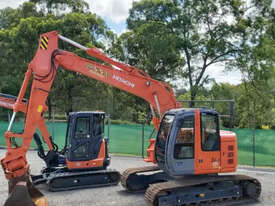 2005 Hitachi ZX135US Excavator - picture1' - Click to enlarge