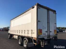 2000 Isuzu FTR800 - picture2' - Click to enlarge