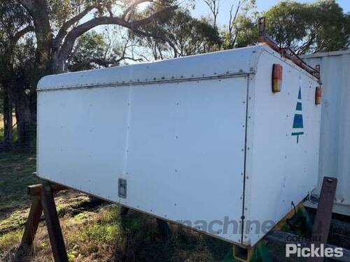 Homemade Slide On Ute Camper, Fitted with: Power Outlets, Ladder, Space For A Tinnie, Awning. For En