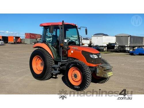 Kubota M7040