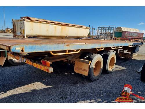 1988 TILT TRAY BOGEY AXLE TRAILER