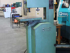 Steelfast T03 Vertical Bandsaw (240V) - #3875 - picture0' - Click to enlarge