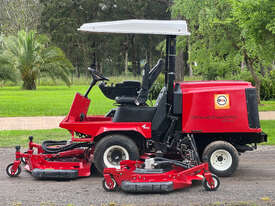 Toro GroundsMaster 4000 D Wide Area mower Lawn Equipment - picture1' - Click to enlarge