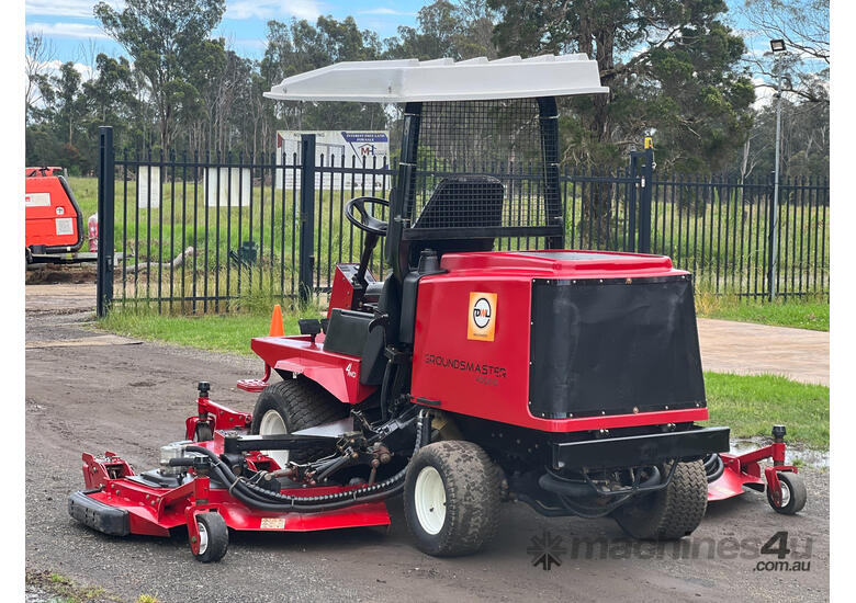 Used 2014 toro Groundsmaster 4000 D Turf Equipment in , Listed on