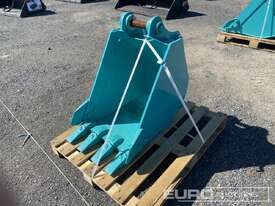 Unused 560mm Bucket to suit Kobelco SK75/85 - picture0' - Click to enlarge