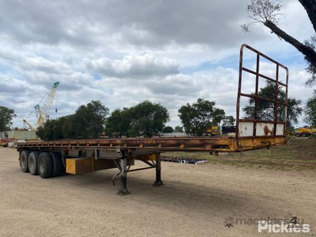 Buy Used loadmaster TRI AXLE SEMI Combine Harvester in , - Listed on ...