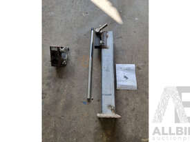 Manual Pipe Notchers (X2) and Portable Drill Press - picture0' - Click to enlarge