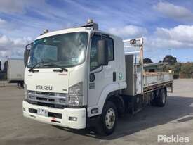 2015 Isuzu FRR600 - picture0' - Click to enlarge