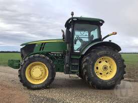 John Deere 7250R - picture2' - Click to enlarge