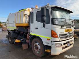 2015 Hino FG 500 1628 Dual Control Road Sweeper - picture0' - Click to enlarge