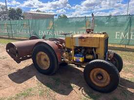 1948 HOWARD DH22 TRACTOR WITH ROTARY HOE - picture11' - Click to enlarge