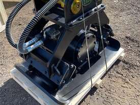 HYDRAULIC PLATE COMPACTOR EXCAVATOR ATTACHMENT (UN - picture0' - Click to enlarge