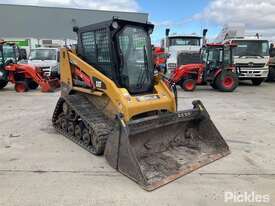 2014 Caterpillar 247B3 Skid Steer (Rubber Tracked) - picture0' - Click to enlarge