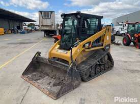 2014 Caterpillar 247B3 Skid Steer (Rubber Tracked) - picture1' - Click to enlarge