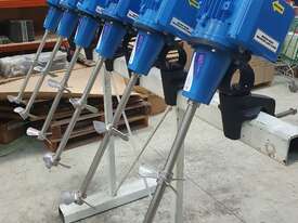 Portable Mixing - Clamp on Mixers to Attach to Any Vessel by FluidPro - picture0' - Click to enlarge