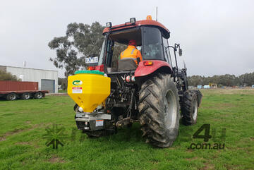 FARMTECH 70 SS/C ELECTRIC SPREADER (70L)